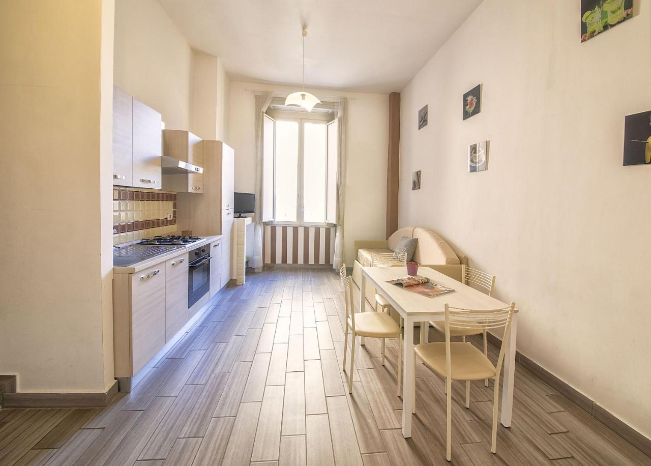 Be Italian Flat Duomo 319 Bed & Breakfast Naples Luaran gambar