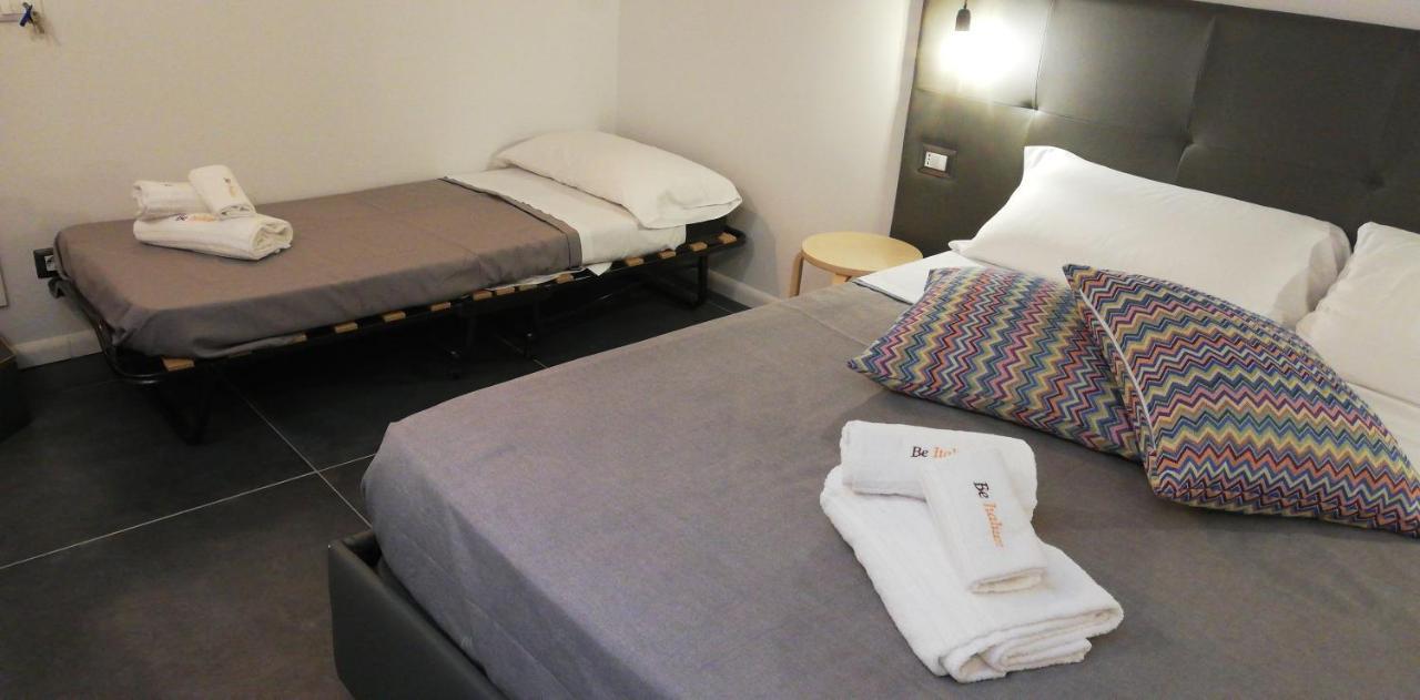 Be Italian Flat Duomo 319 Bed & Breakfast Naples Luaran gambar