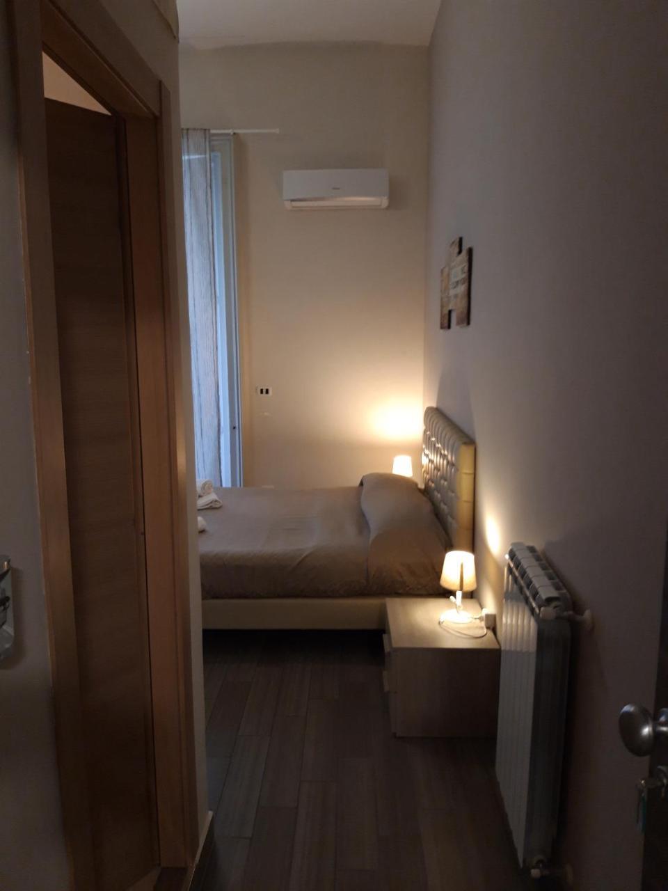 Be Italian Flat Duomo 319 Bed & Breakfast Naples Luaran gambar