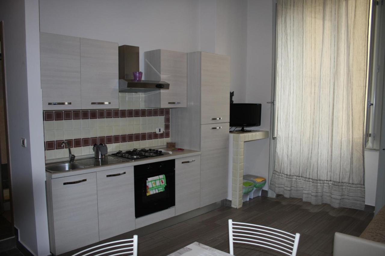 Be Italian Flat Duomo 319 Bed & Breakfast Naples Luaran gambar
